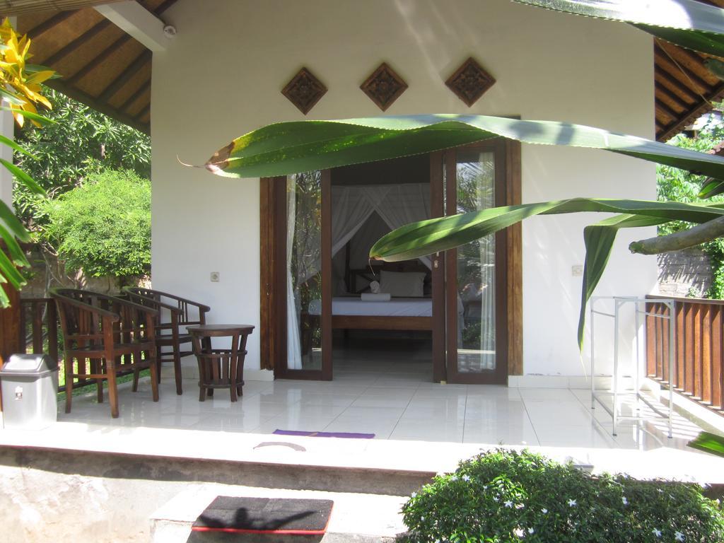 Teman Teman Bungalows 1 อาเม็ด ภายนอก รูปภาพ